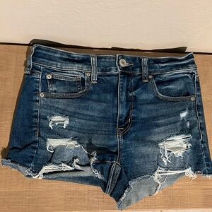American Eagle Next Level Stretch High Rise Shortie, size 8, great condition.